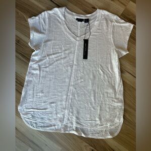 TAHARI NWT Large Women’s 100% Linen White Shirt Short Sleeved